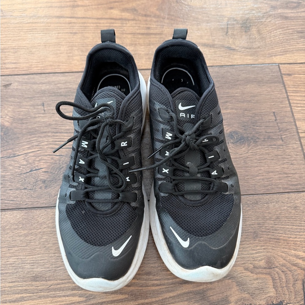 Nike Air Max Black Women’s Shoes
